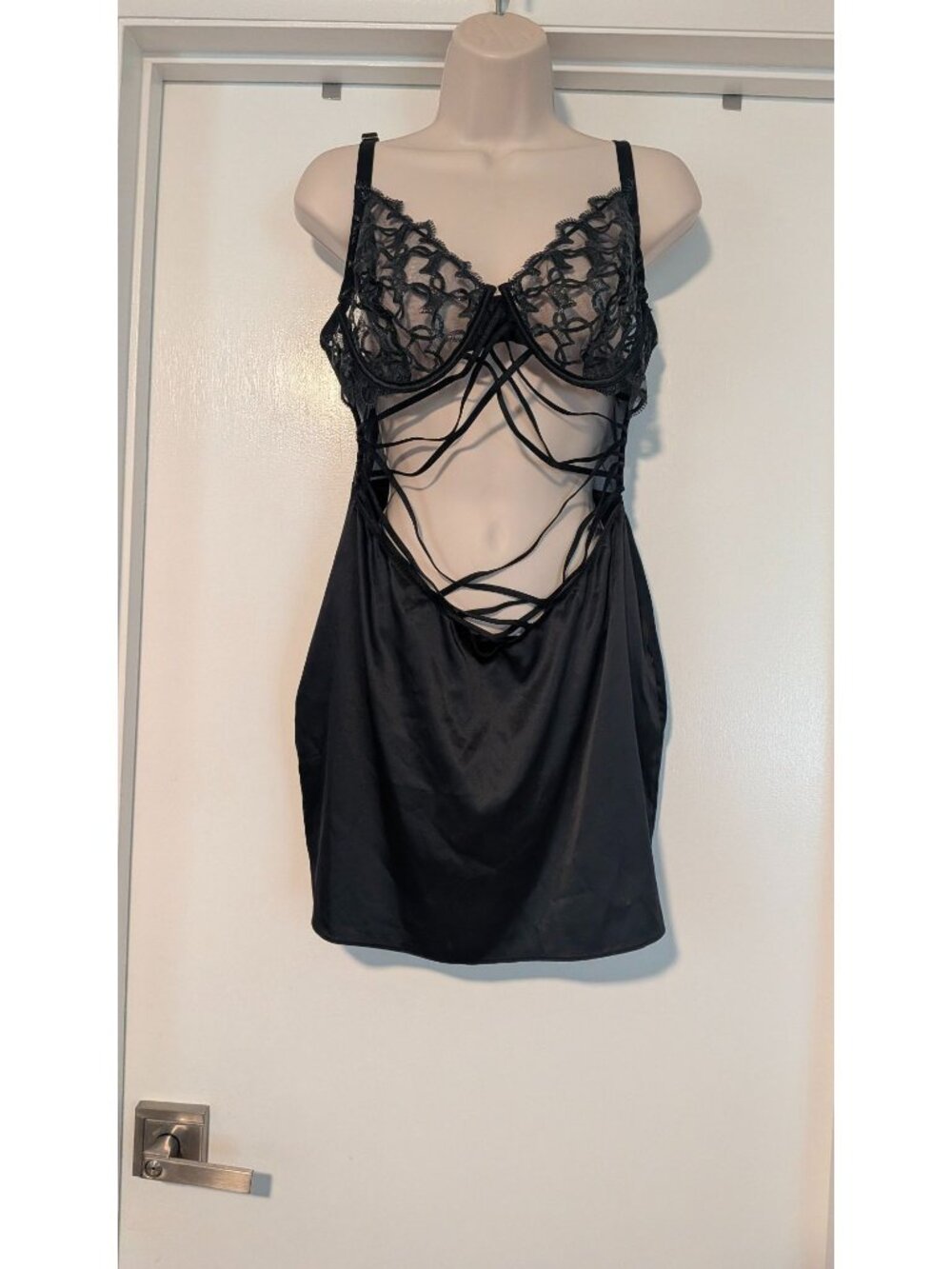 NWT Victoria's Secret black shimmer heart Embroidery strappy slip satin sz XL